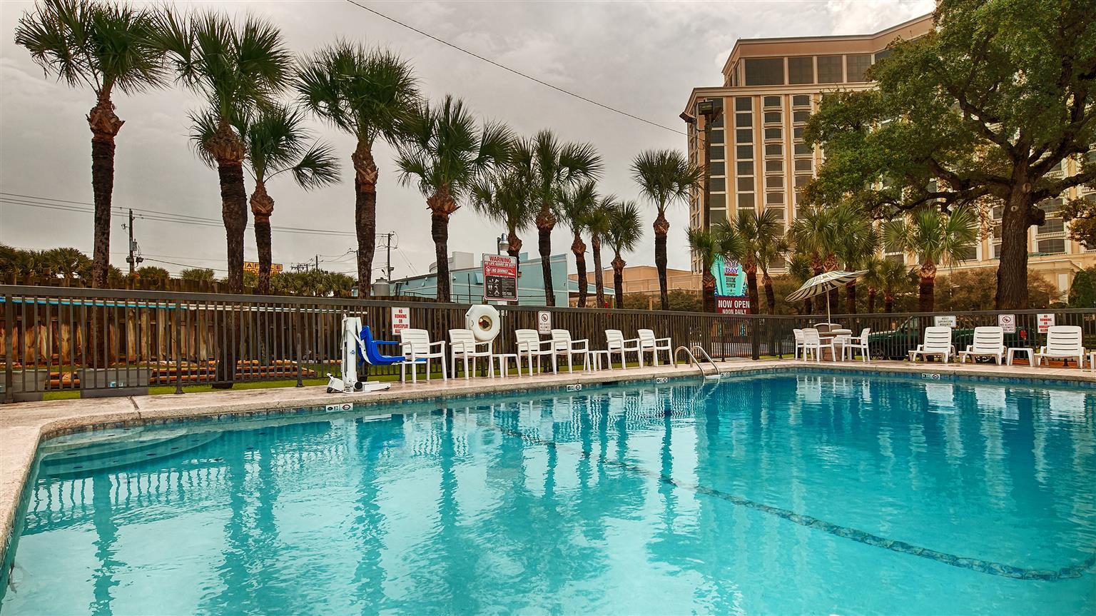 Best Western Oak Manor Biloxi Extérieur photo